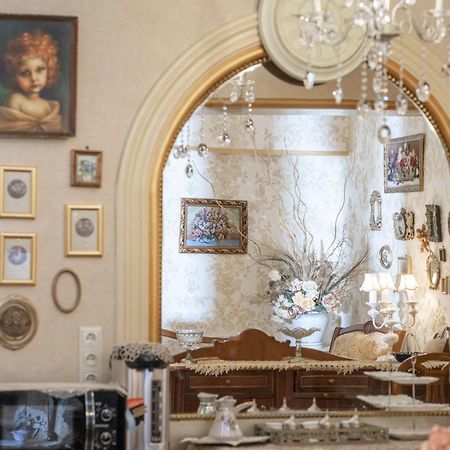 Elia Boutique Hostel & Apart-Hotel ティビリシ エクステリア 写真