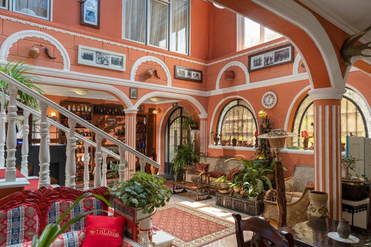 Elia Boutique Hostel & Apart-Hotel ティビリシ エクステリア 写真