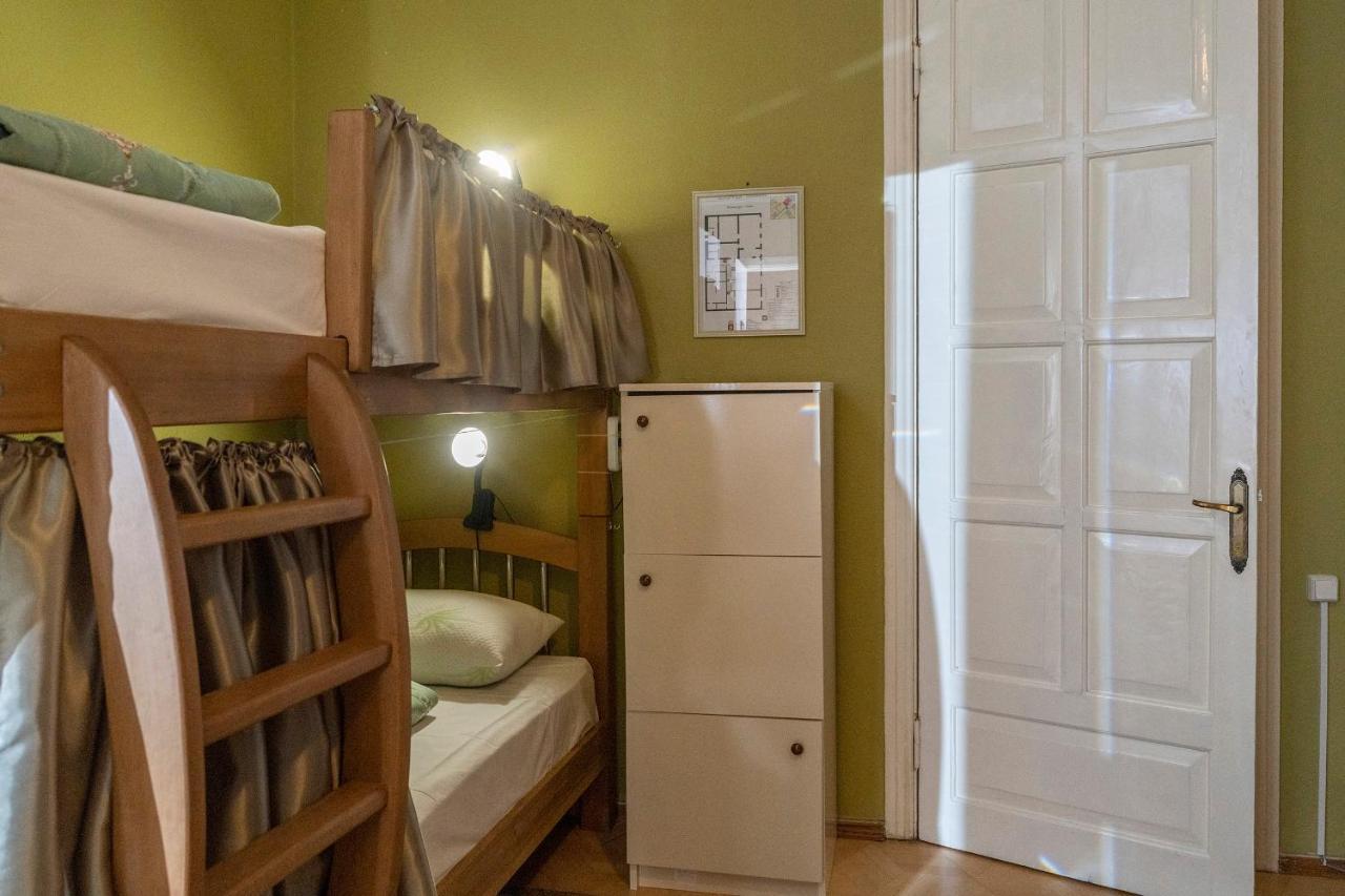 Elia Boutique Hostel & Apart-Hotel ティビリシ エクステリア 写真