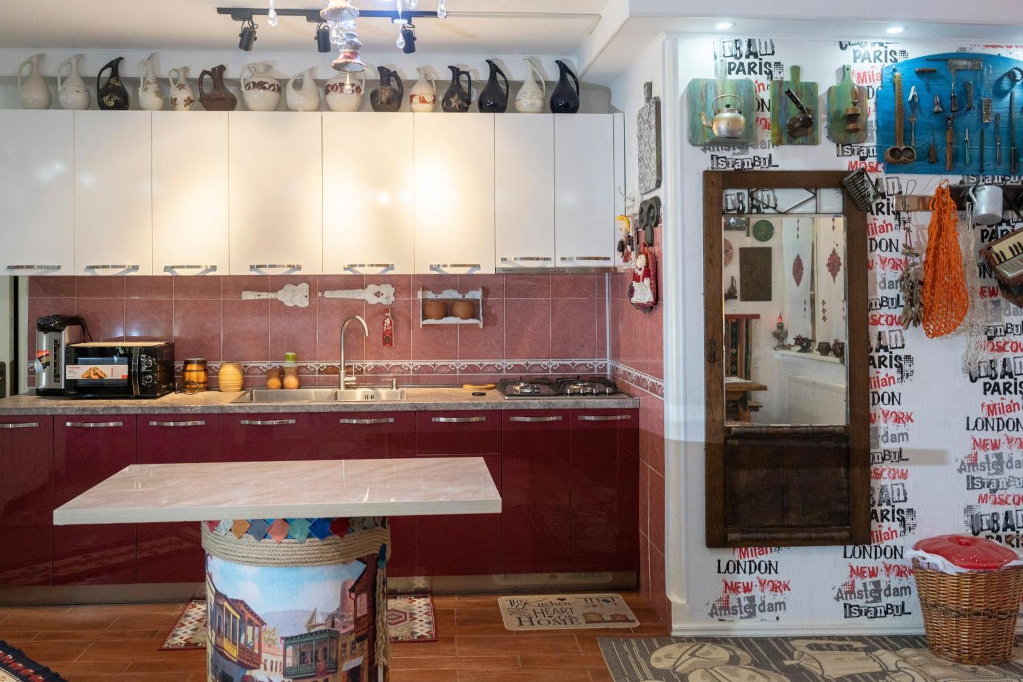 Elia Boutique Hostel & Apart-Hotel ティビリシ エクステリア 写真